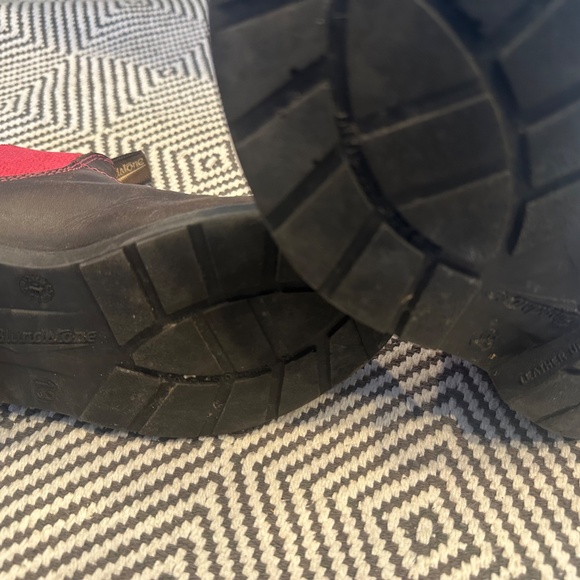 Kids Blundstone boots size 2 - Picture 5 of 6